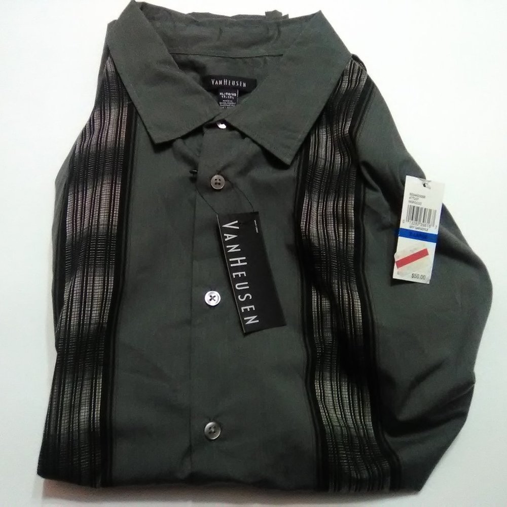 Mens Van Heusen Short Sleeve Dress Shirt XL